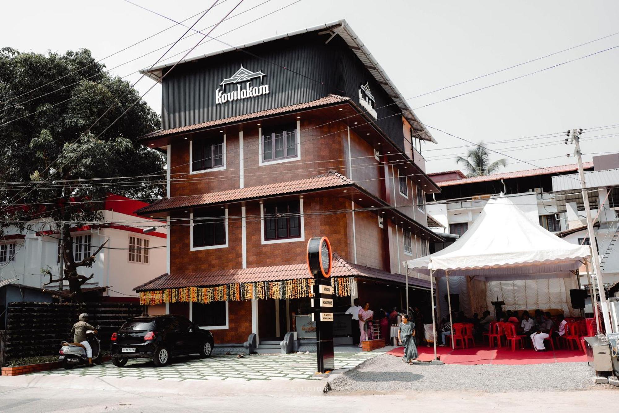 Kovilakam Achutham Guruvāyūr Exterior foto